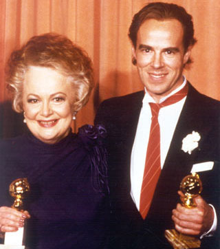 Golden Globe Awards for Olivia de Havilland and Jan Niklas in "Anastasia"